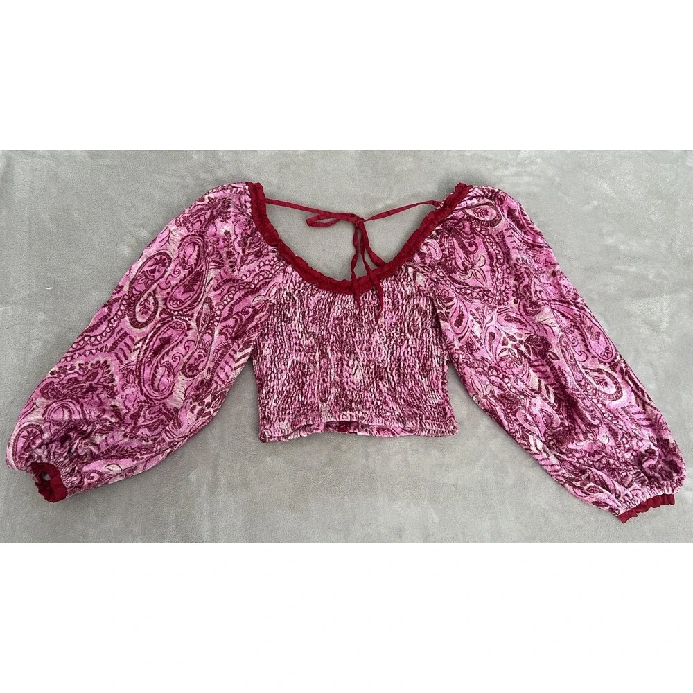 Free People Dare Me Velvet Cropped Blouse Pink Paisley Smocked Cropped Blouse XS